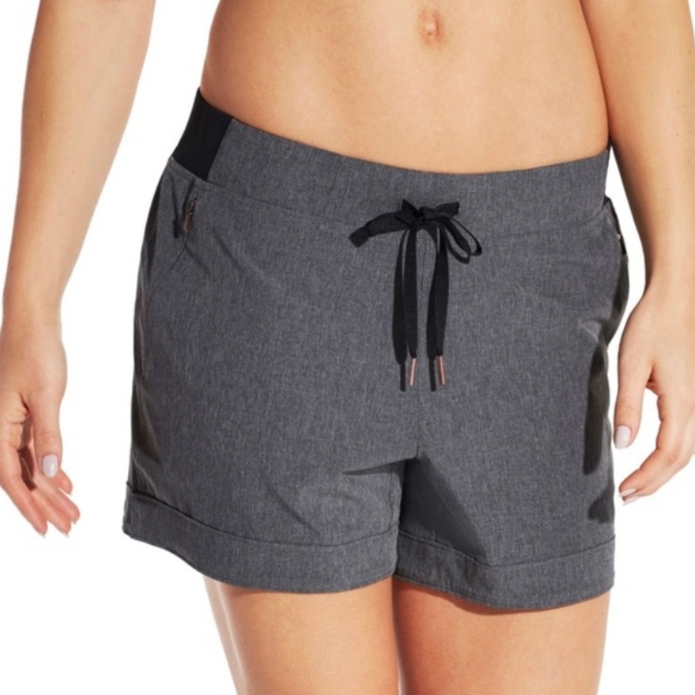Calia By Carrie Underwood Anywhere Cuff Shorts L